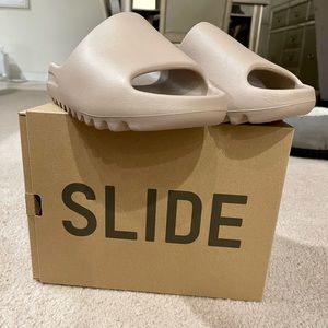Yeezy Slide Men Size 9